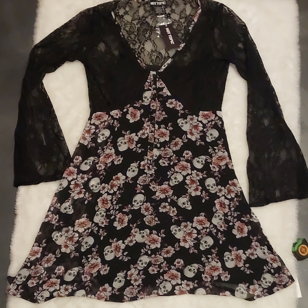 Hot Topic Black Floral Skull Long Sleeve Dress